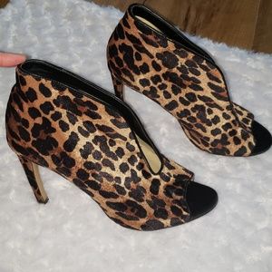 Jessica Simpson leopard heels